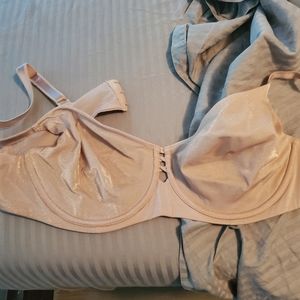 Underwire bra no padding, sheer material